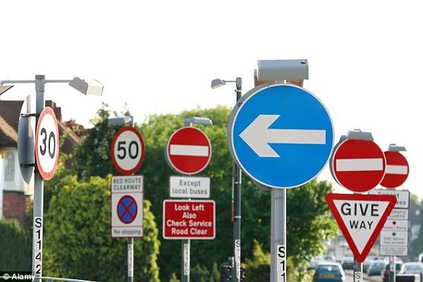 Èske materyèl meditativ dwe pou figi siy trafik?